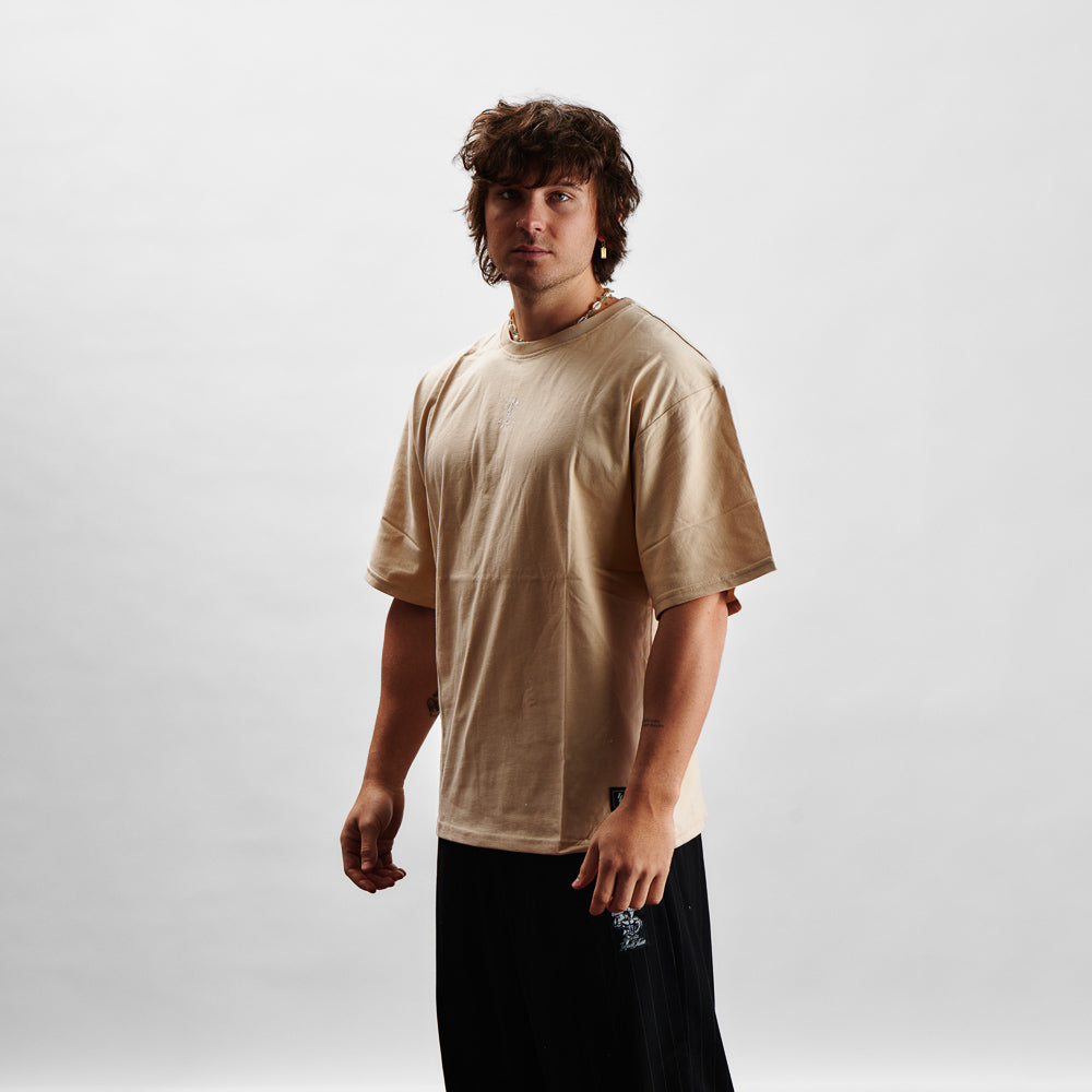 Oversize T-Shirt - PUMP COVER Ivory