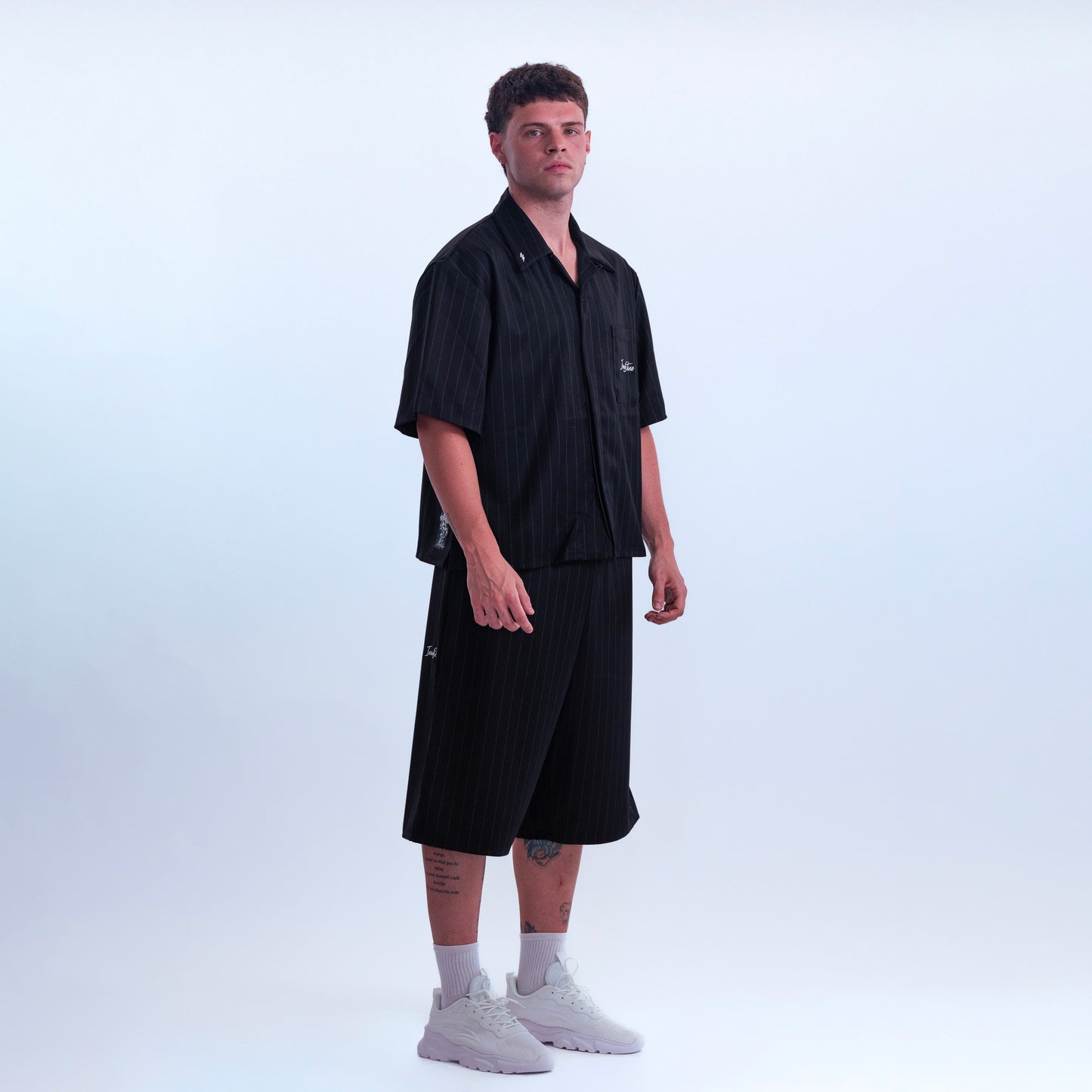 Shirt MAMMAMIA - Pinstripe Black