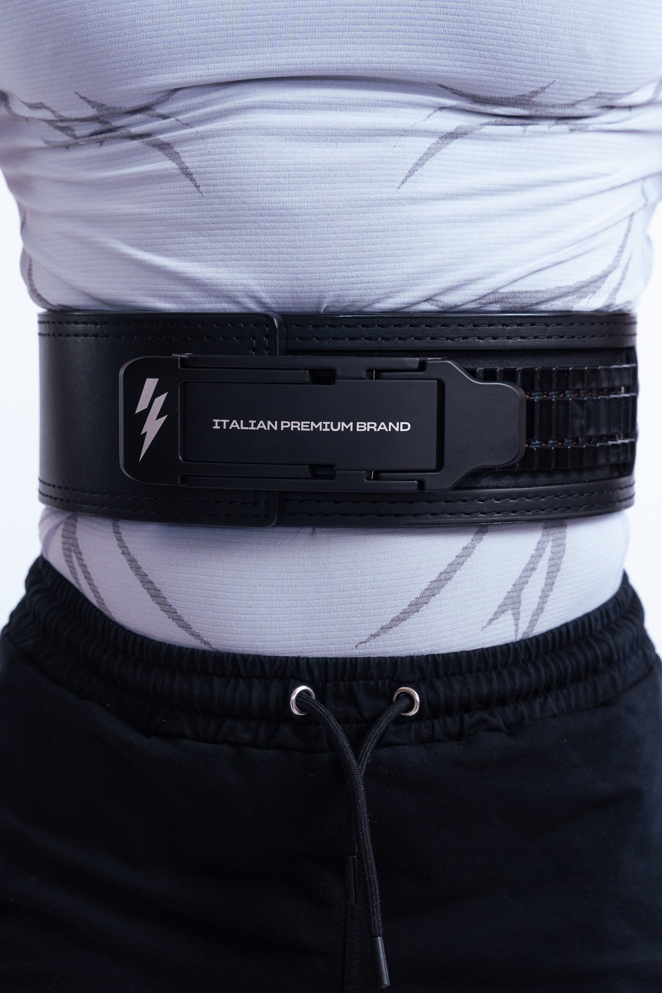 REVOLVER Lever Belt