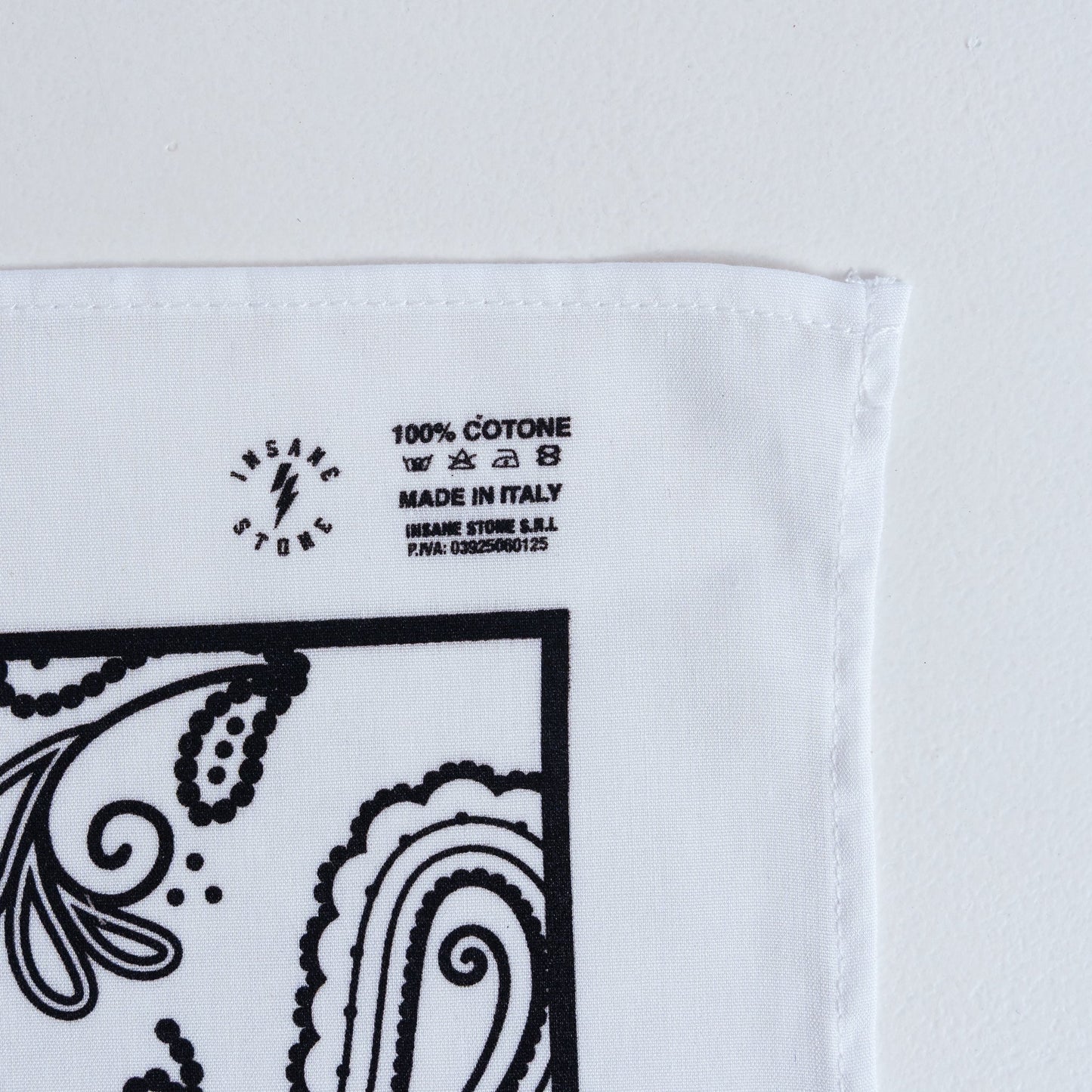 Bandanda Heritage - White & Black - Insane Stone ®
